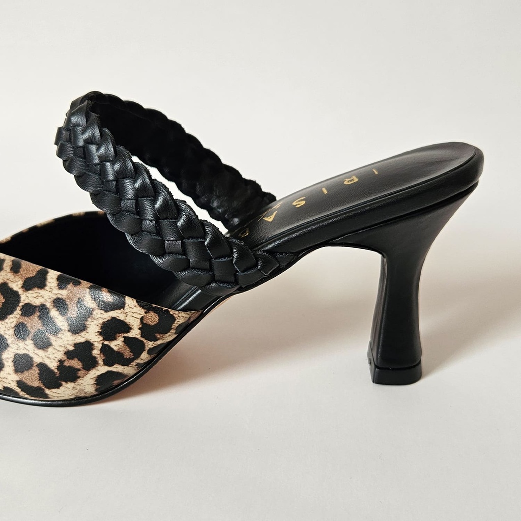 TACONES LEONELA