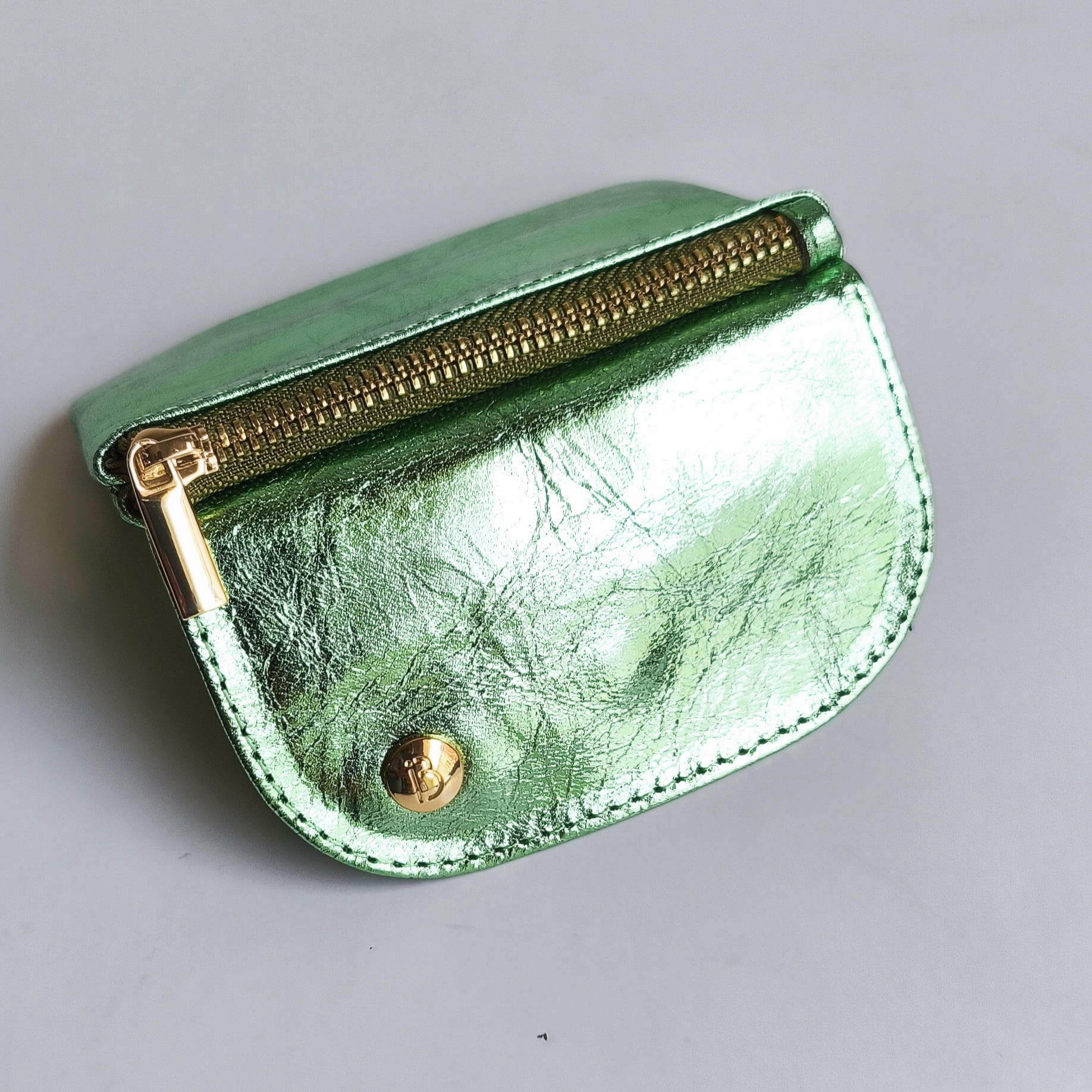 MONEDERO TARJETERO SERENA VERDE  METALIZADO.