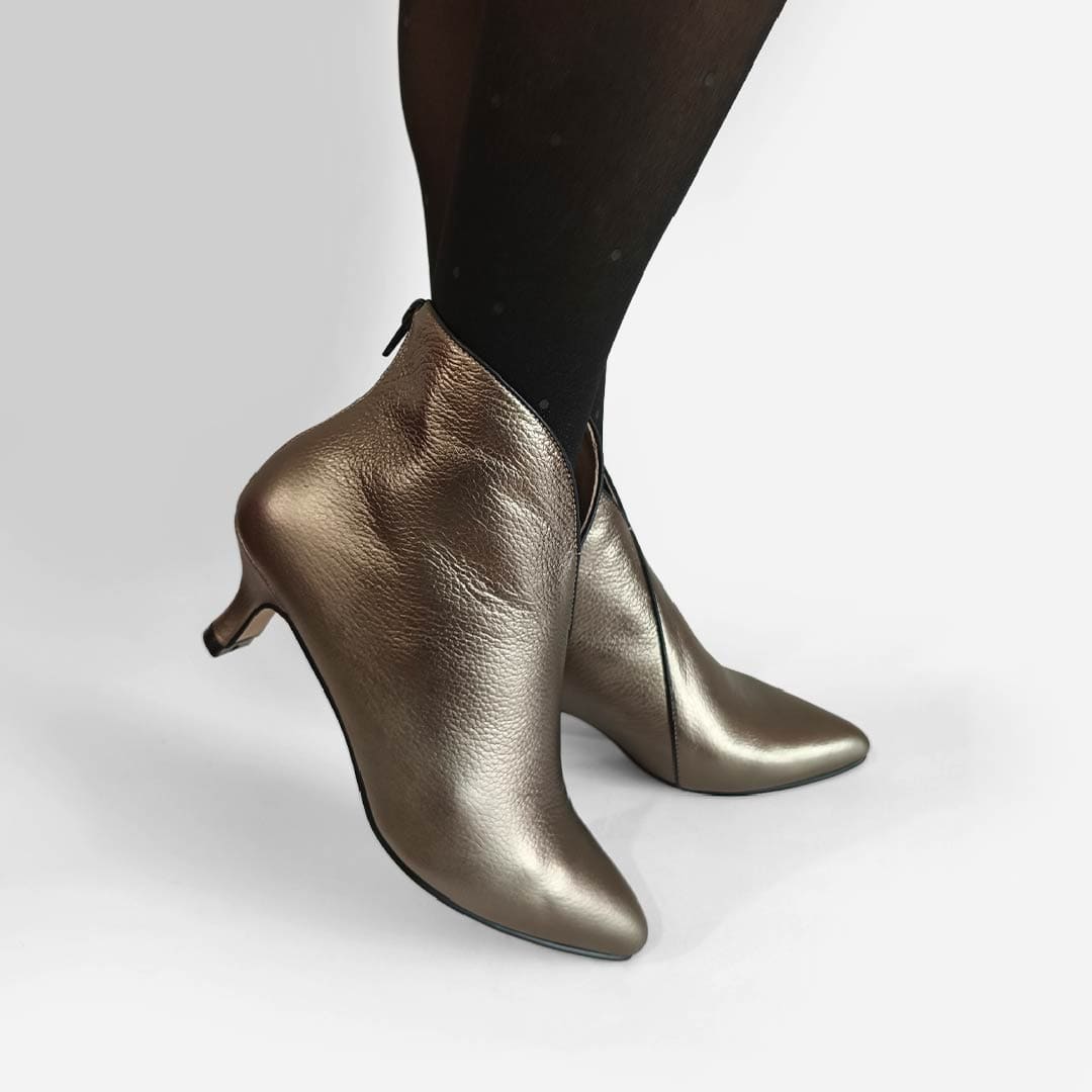 BOTINES CATALINA PLATEADO PELTRE