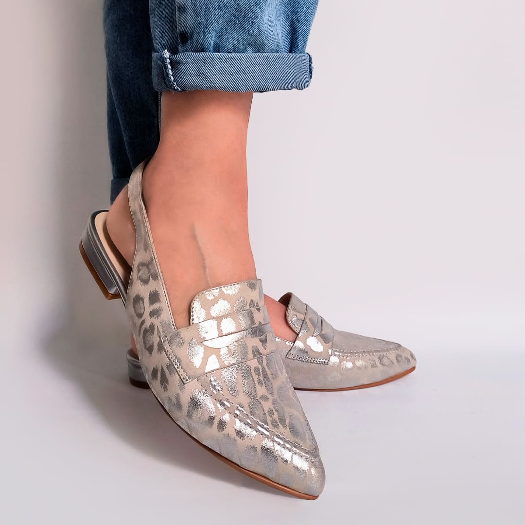 MOCASINES NAYA ANIMAL PRINT LEOPARDO PLATEADO