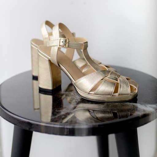 SANDALIAS LOLA PLATINO
